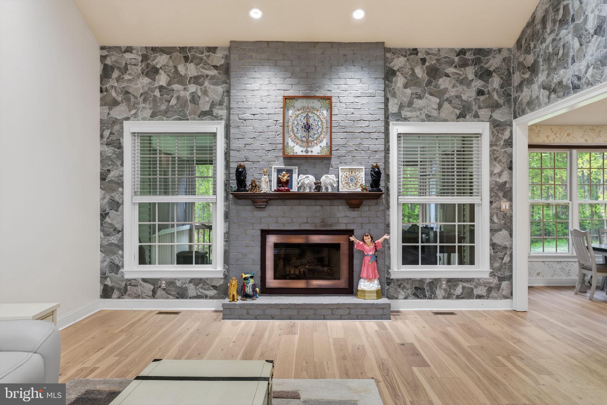 344 WHIG LANE