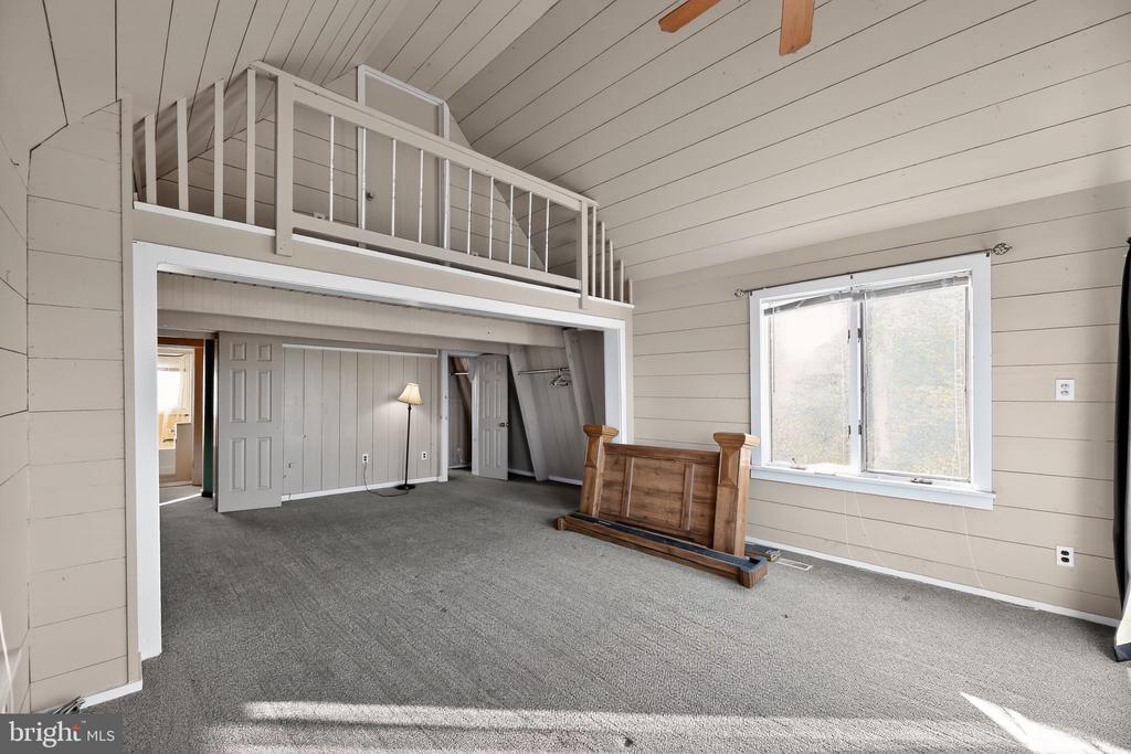 92 SINNICKSON LANDING ROAD