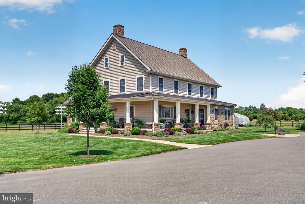 388 WOODSTOWN DARETOWN ROAD