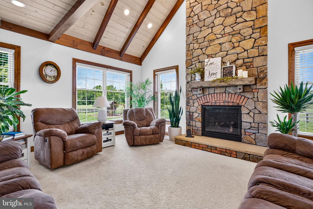 388 WOODSTOWN DARETOWN ROAD
