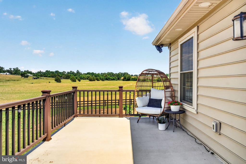 388 WOODSTOWN DARETOWN ROAD
