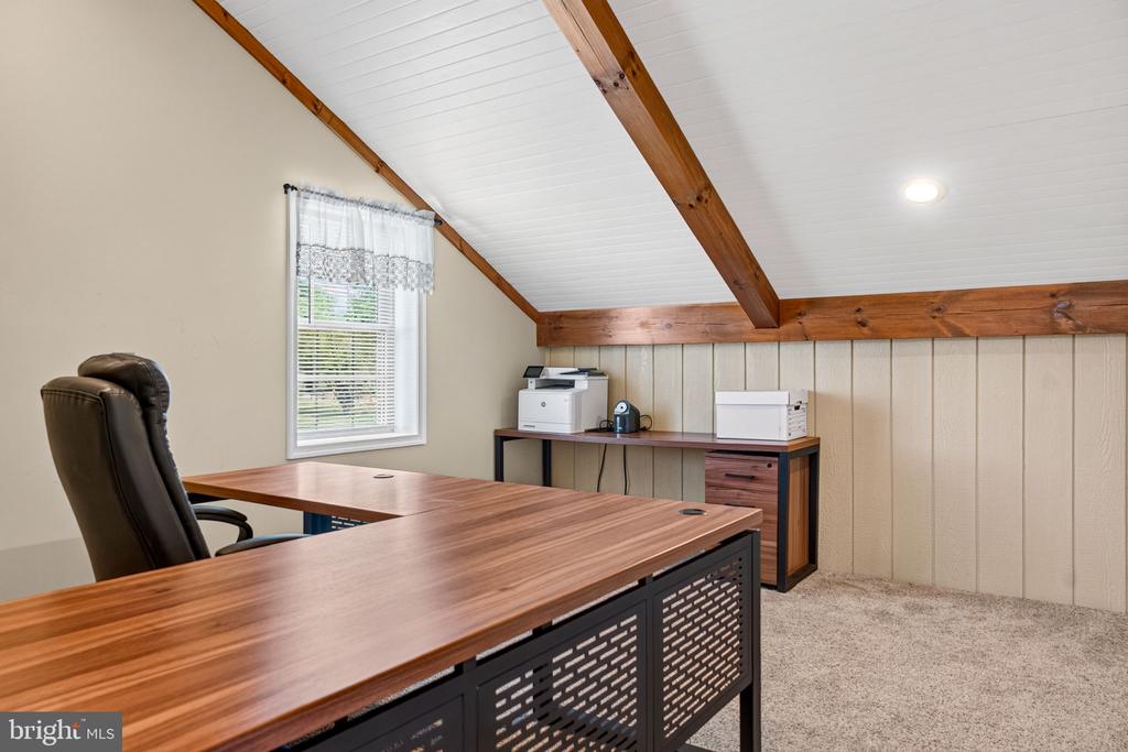 388 WOODSTOWN DARETOWN ROAD