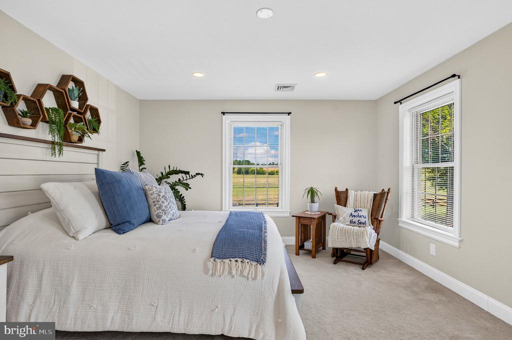 388 WOODSTOWN DARETOWN ROAD