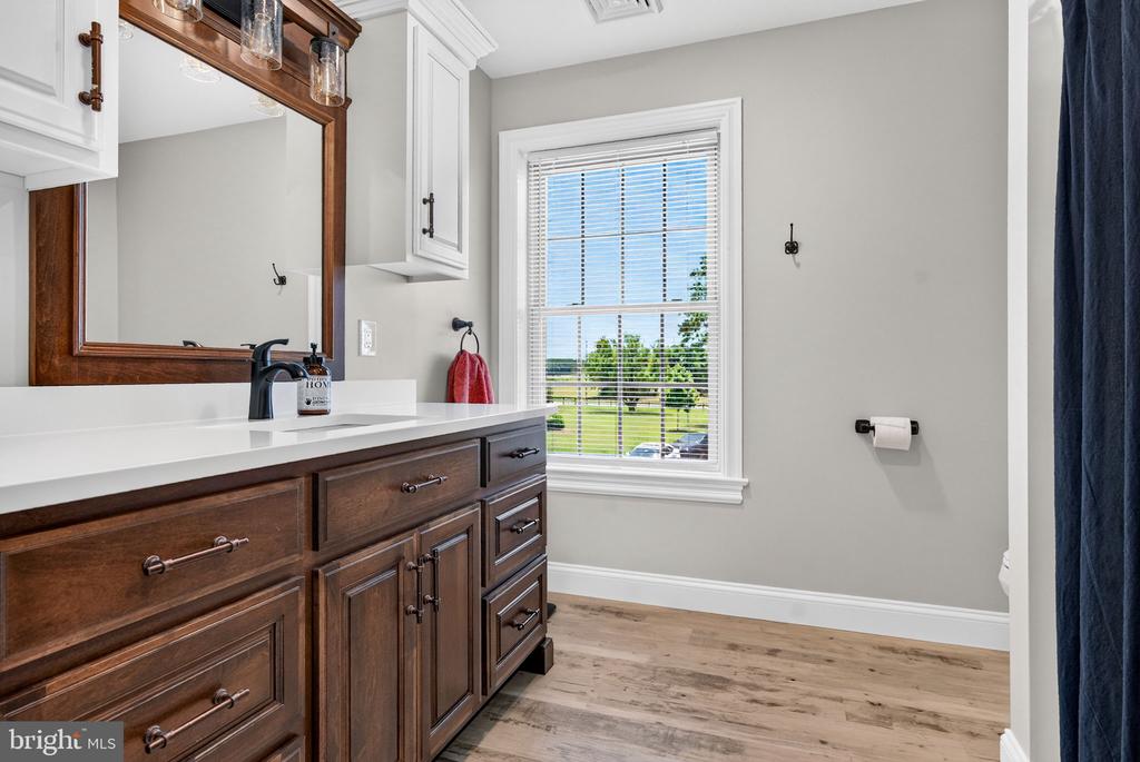 388 WOODSTOWN DARETOWN ROAD