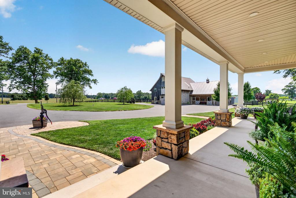 388 WOODSTOWN DARETOWN ROAD