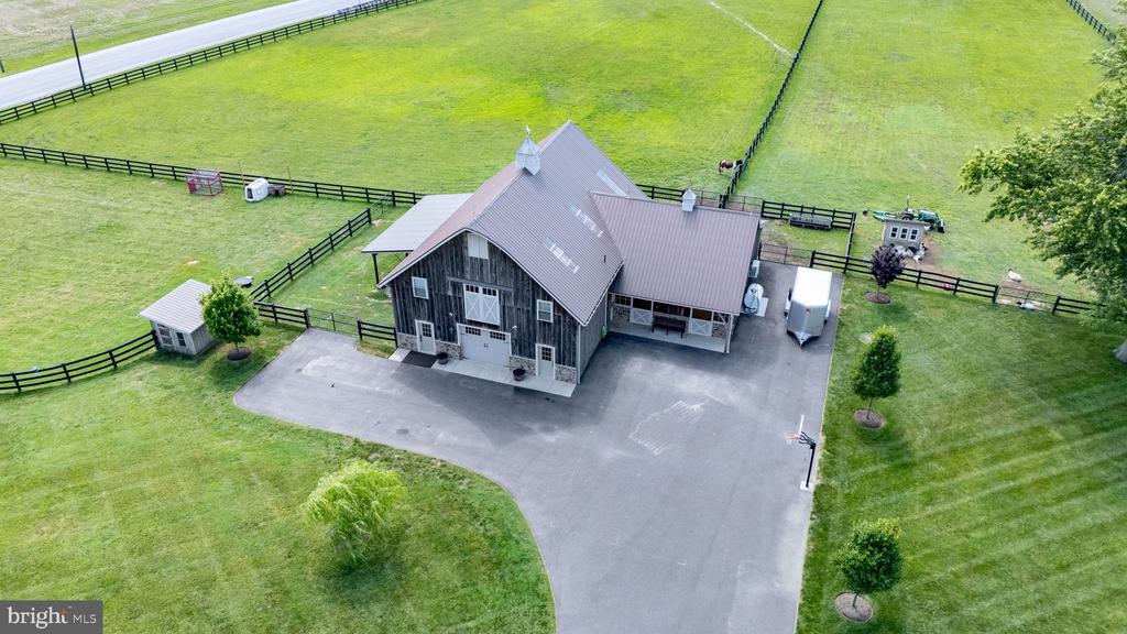 388 WOODSTOWN DARETOWN ROAD