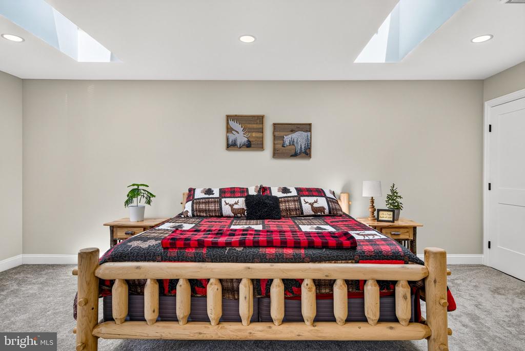 388 WOODSTOWN DARETOWN ROAD
