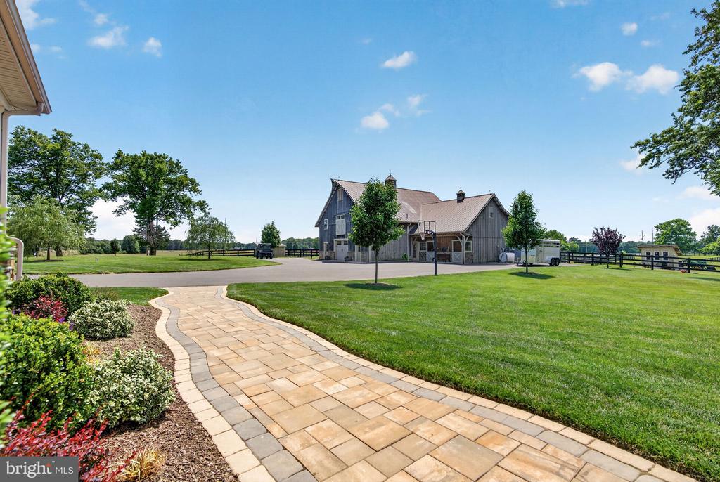 388 WOODSTOWN DARETOWN ROAD