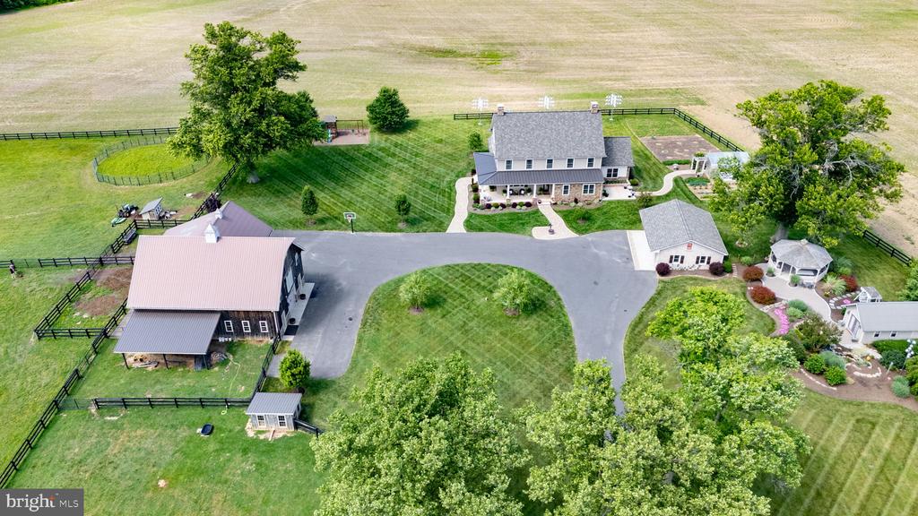 388 WOODSTOWN DARETOWN ROAD