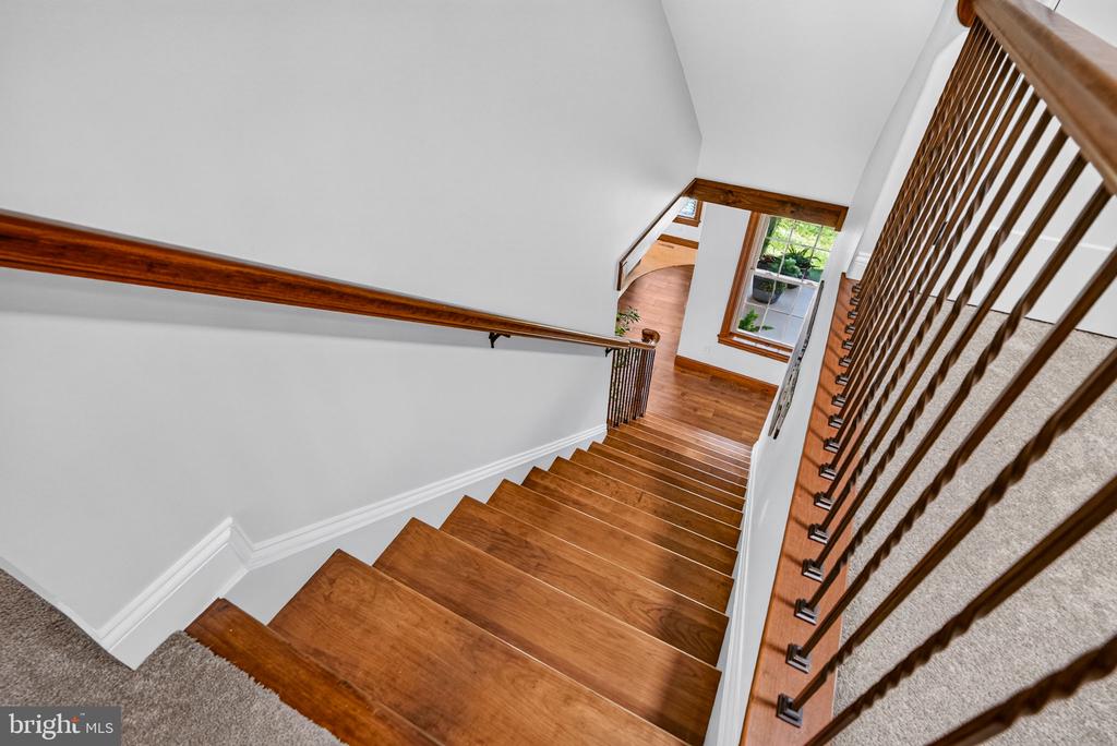 388 WOODSTOWN DARETOWN ROAD