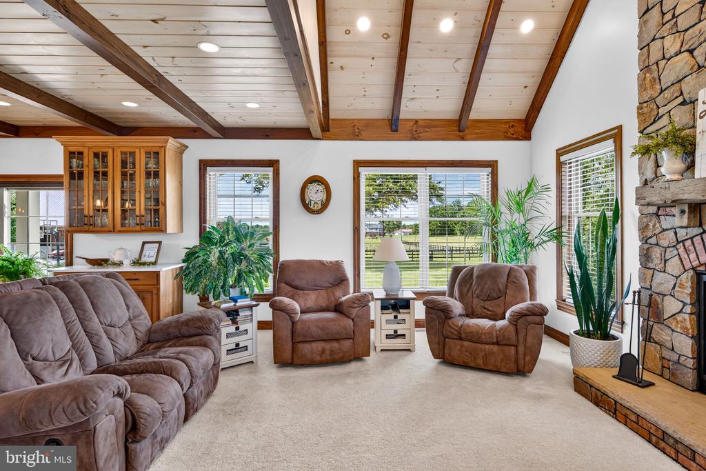388 WOODSTOWN DARETOWN ROAD
