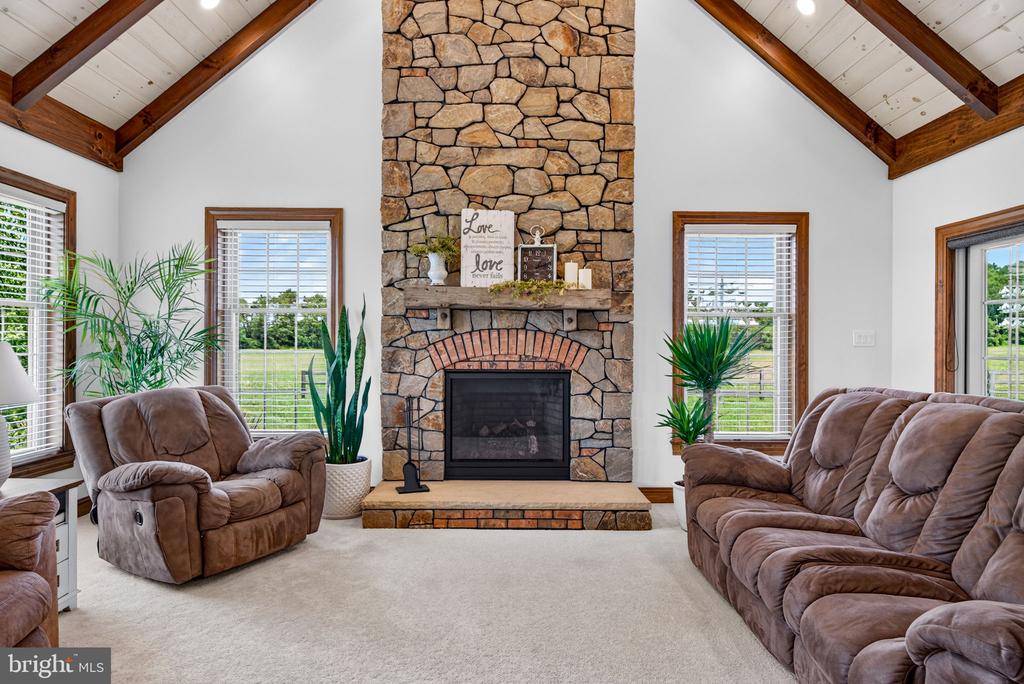 388 WOODSTOWN DARETOWN ROAD