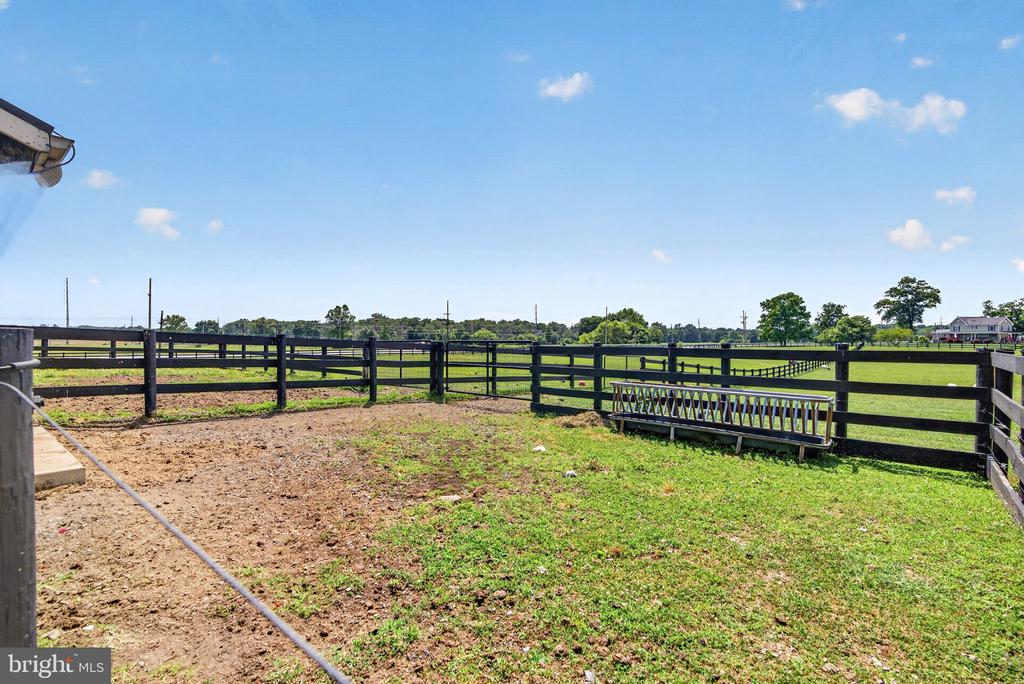 388 WOODSTOWN DARETOWN ROAD
