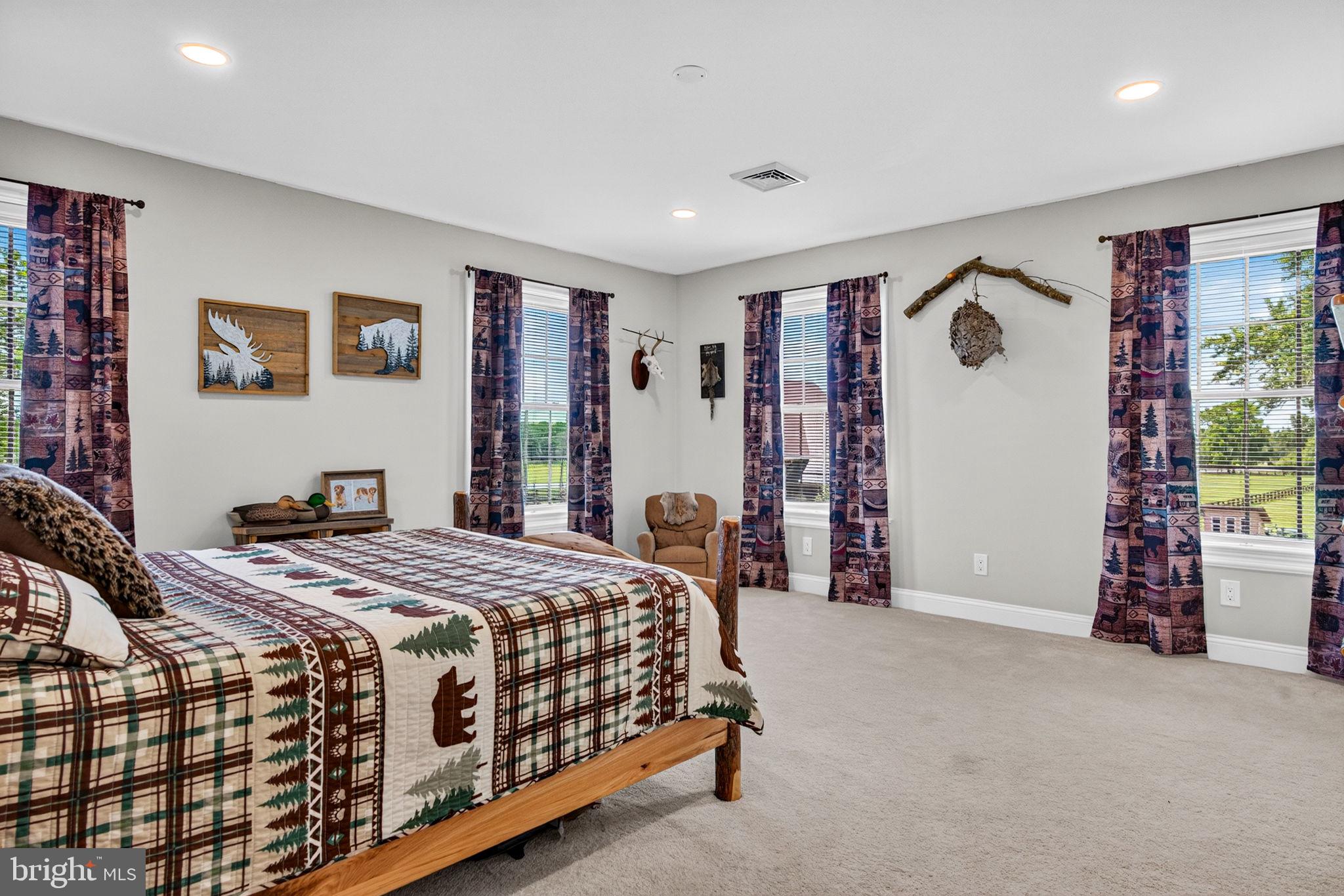 388 WOODSTOWN DARETOWN ROAD