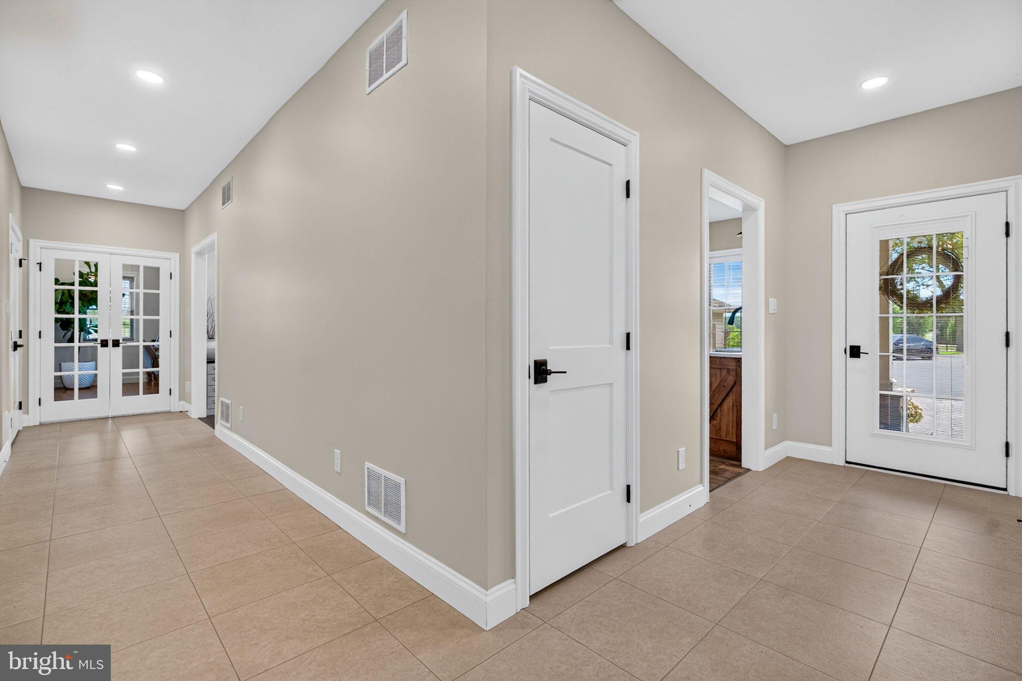 388 WOODSTOWN DARETOWN ROAD
