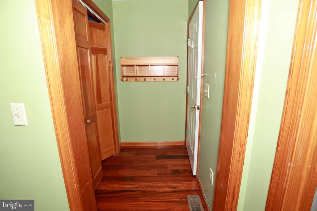 453 LANGLEY ROAD