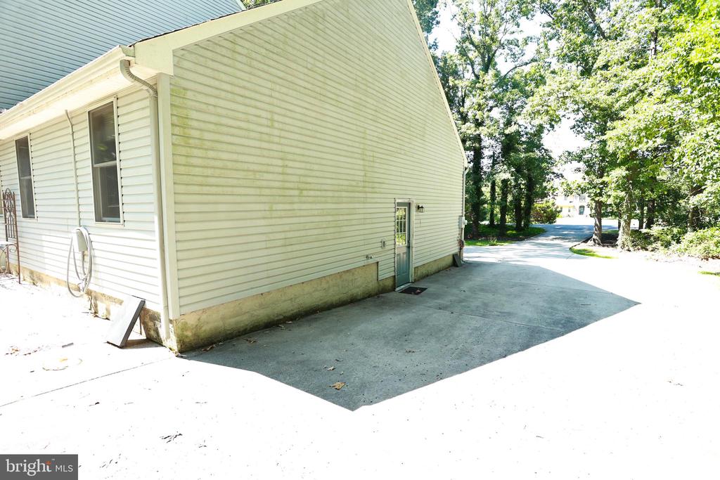 453 LANGLEY ROAD
