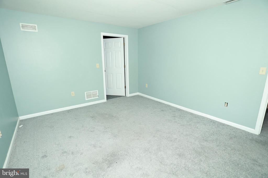 453 LANGLEY ROAD