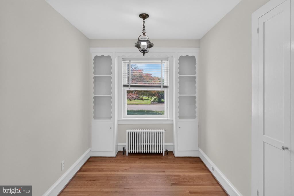 109 OAK STREET