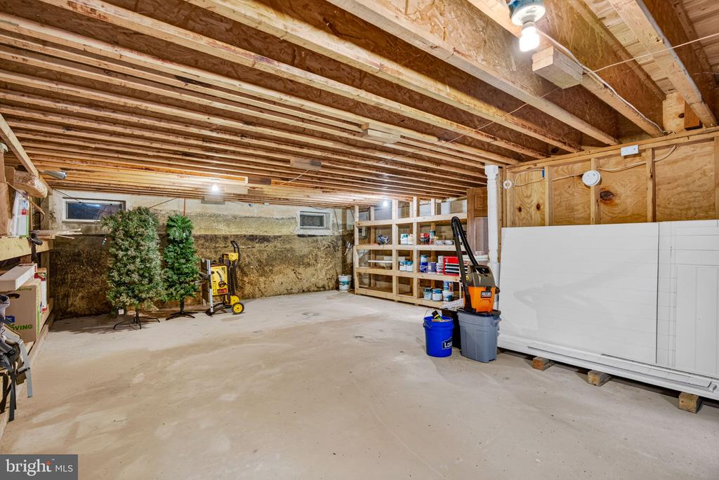 106 QUINTON ALLOWAY ROAD