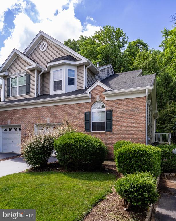 108 Hoover Ave