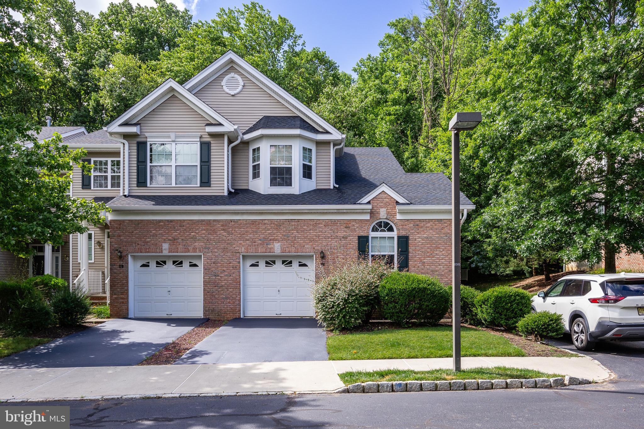 108 Hoover Ave