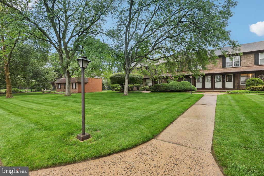 69 Briarwood Path