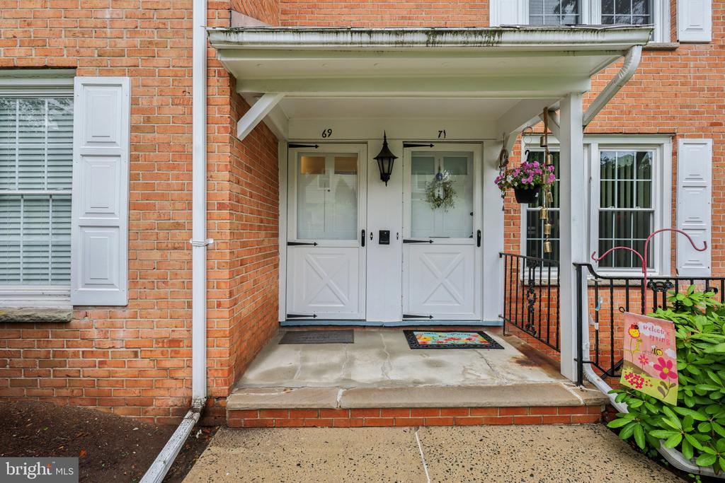 69 Briarwood Path