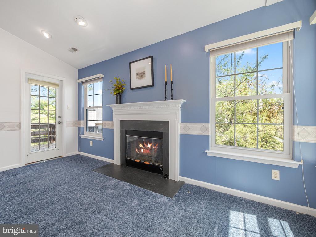 4008 STERLING ROAD