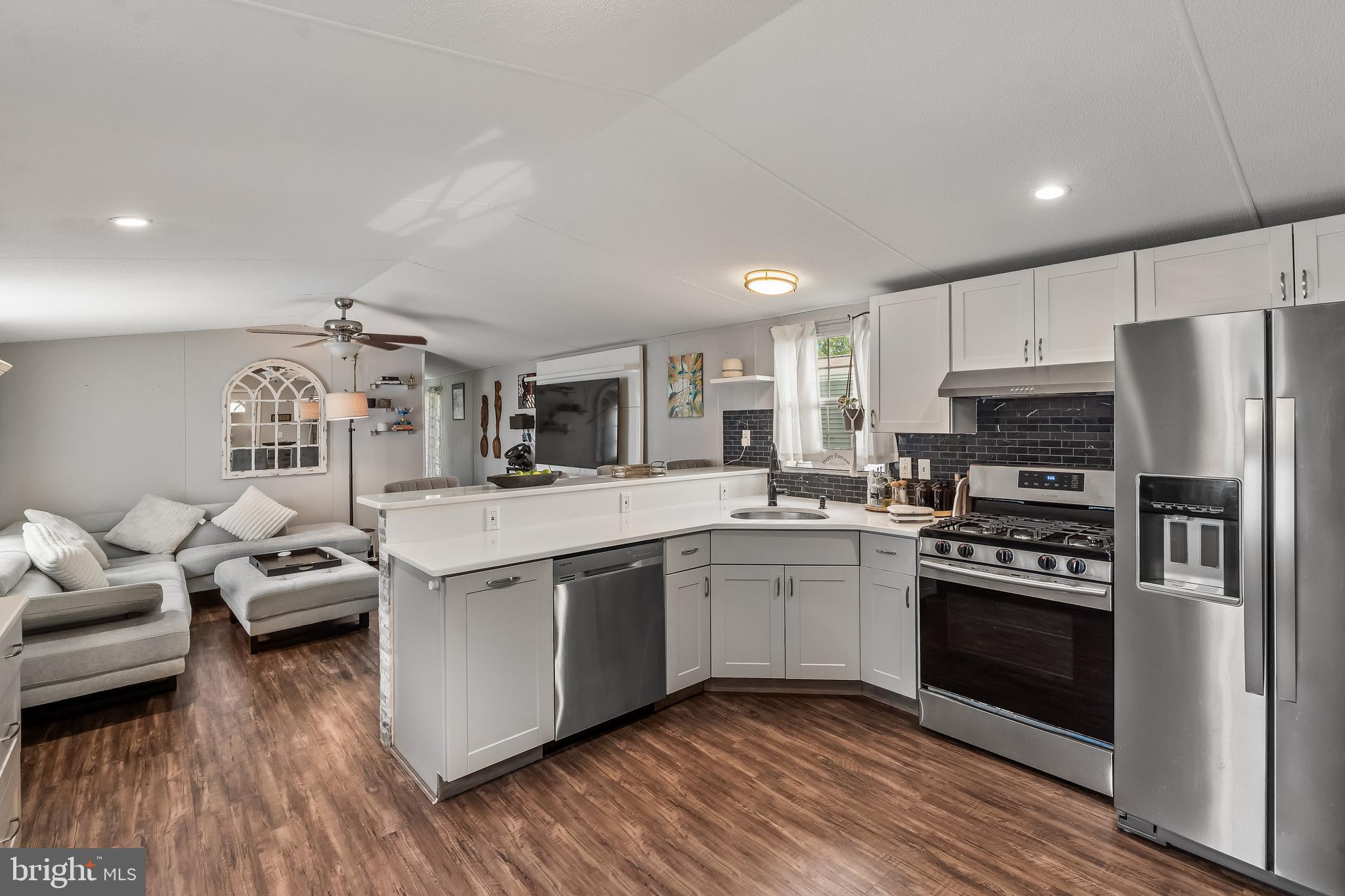 231 JOHNSON DRIVE