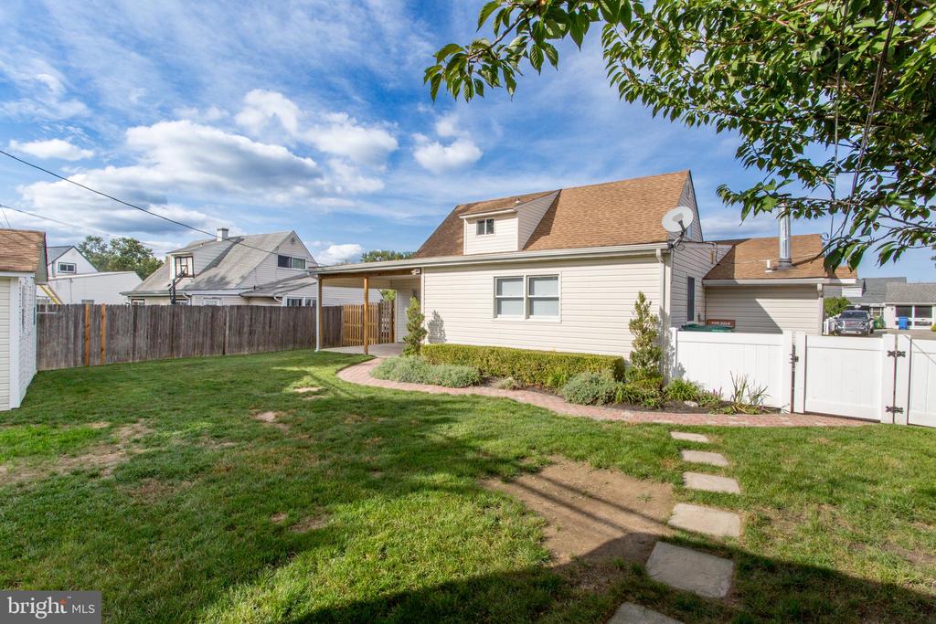23 MISTY PINE ROAD