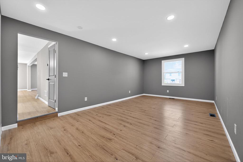 299 KENT ROAD