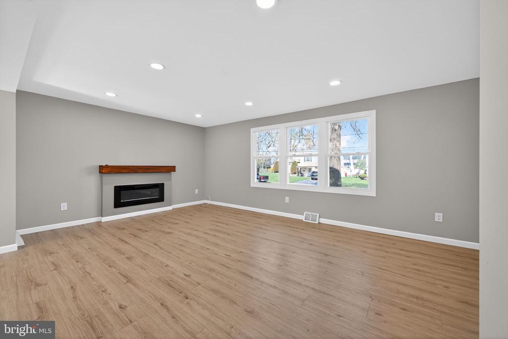 299 KENT ROAD