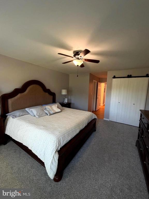 543 CEDAR HOLLOW DRIVE