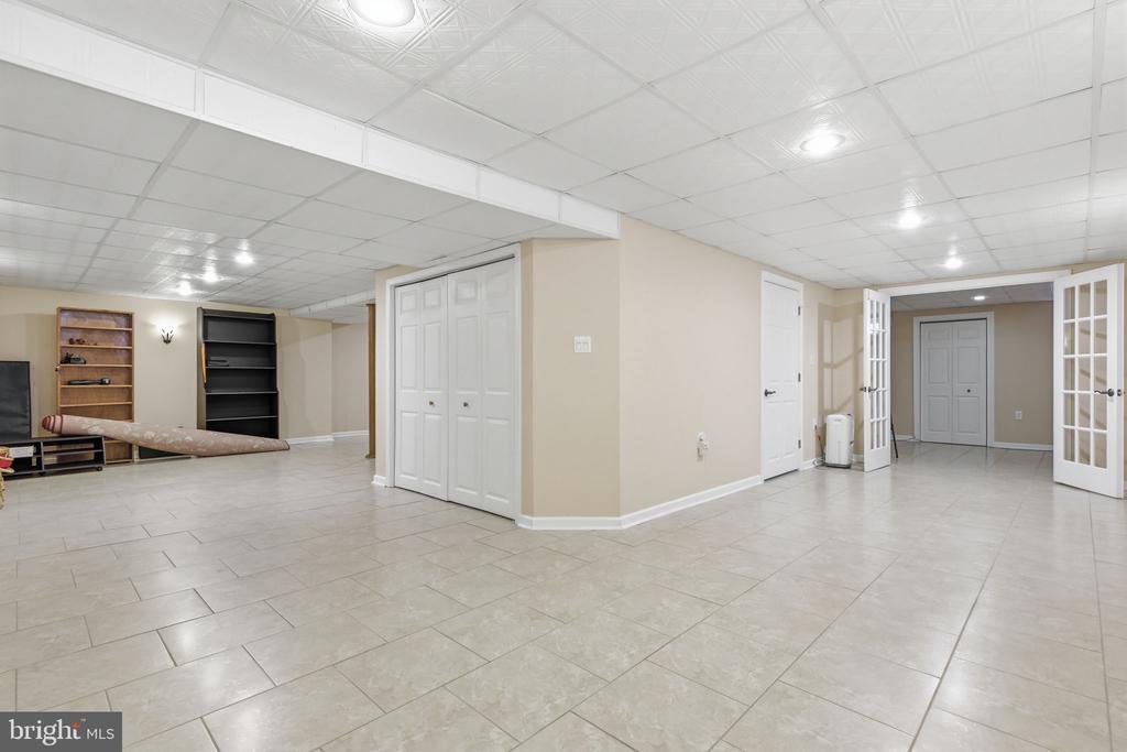 1001 MERIDIAN WAY