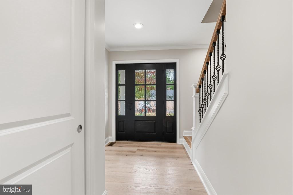 171 E HIGHLAND