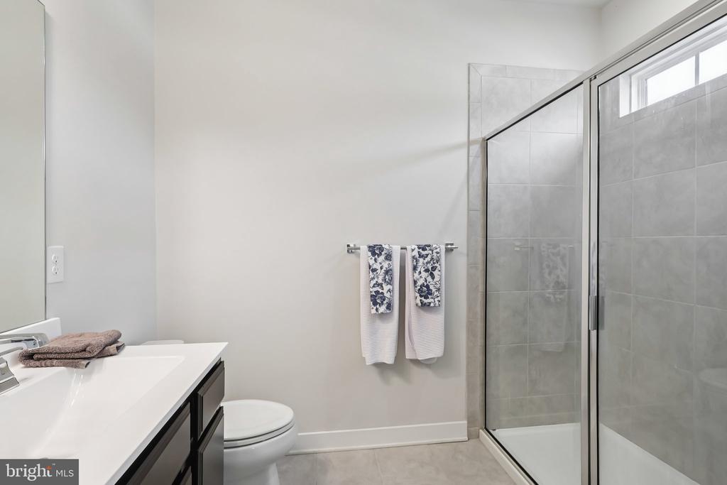 211 HIBISCUS WAY