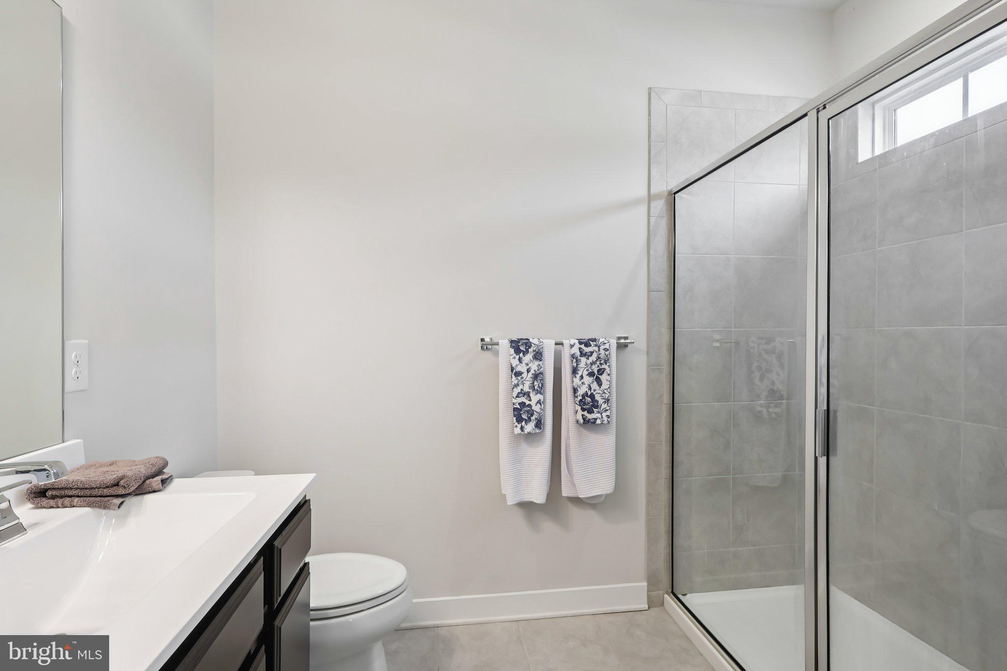 211 HIBISCUS WAY