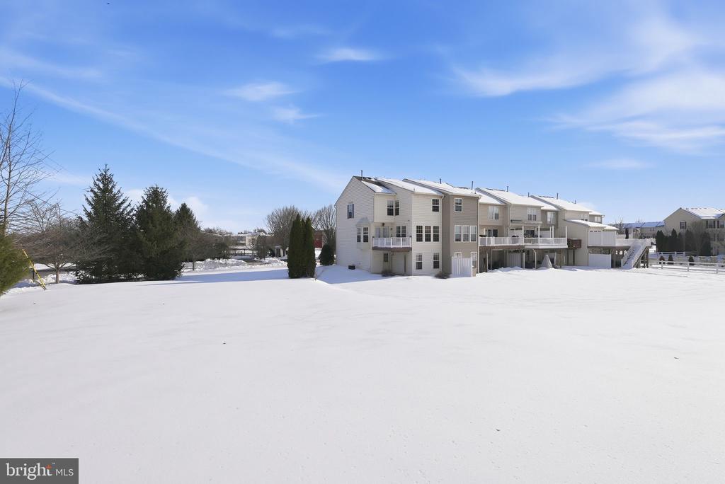 3 CARRIAGE HOUSE ROAD