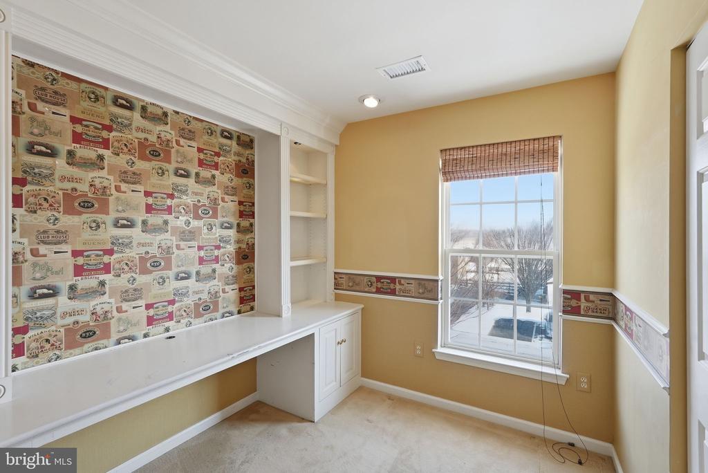 3 CARRIAGE HOUSE ROAD