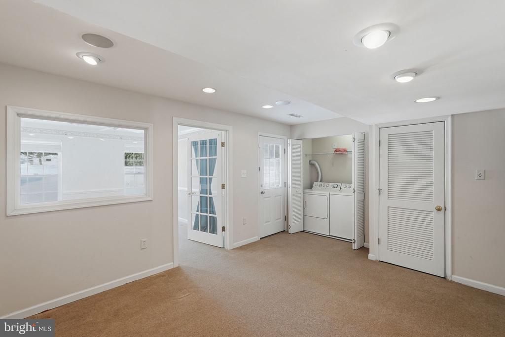 3 CARRIAGE HOUSE ROAD