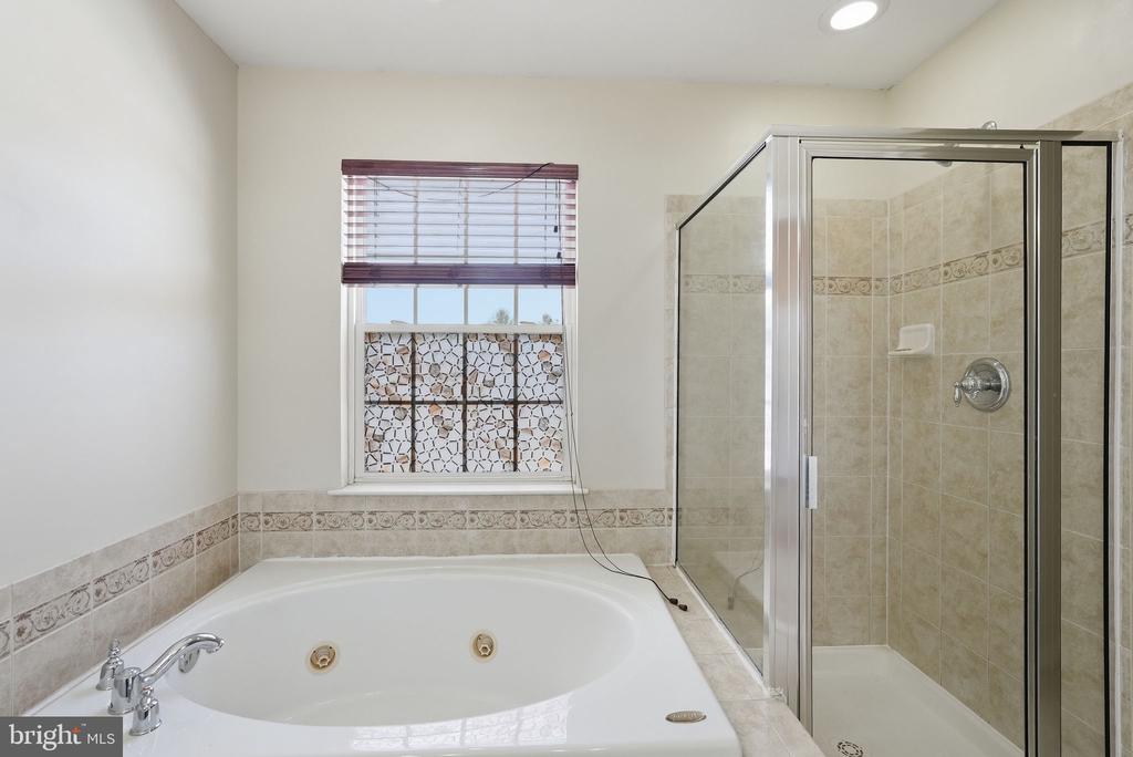 3 CARRIAGE HOUSE ROAD
