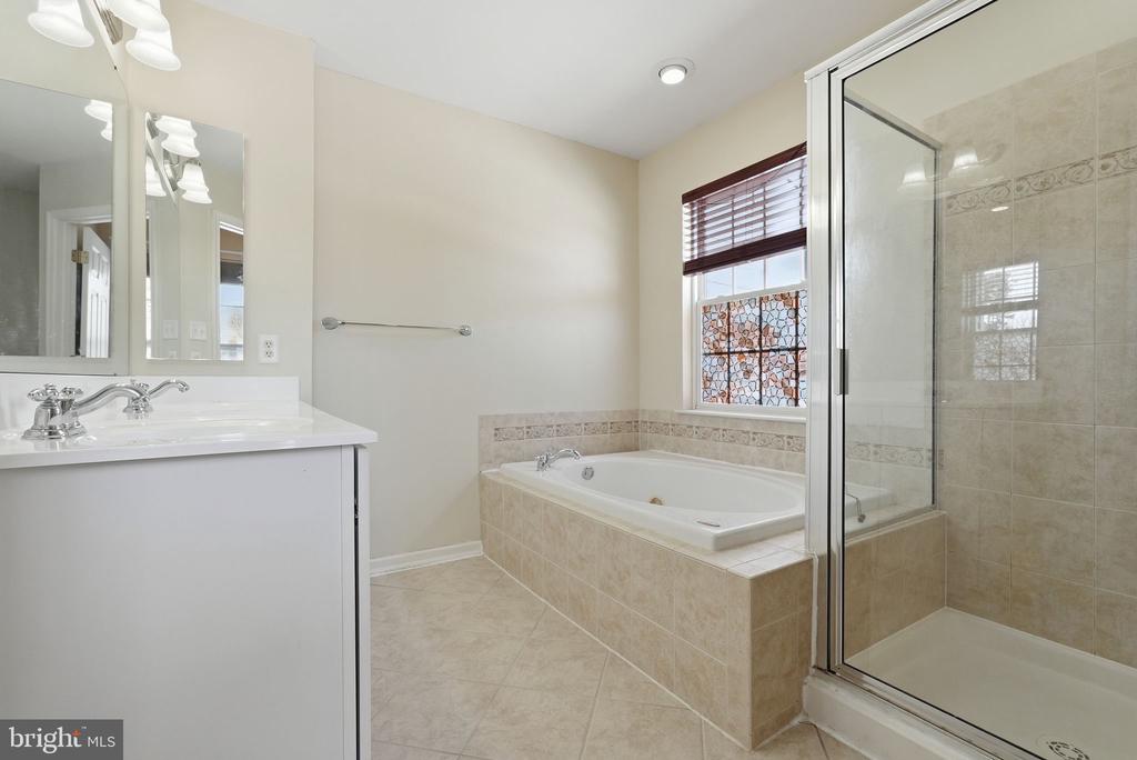 3 CARRIAGE HOUSE ROAD