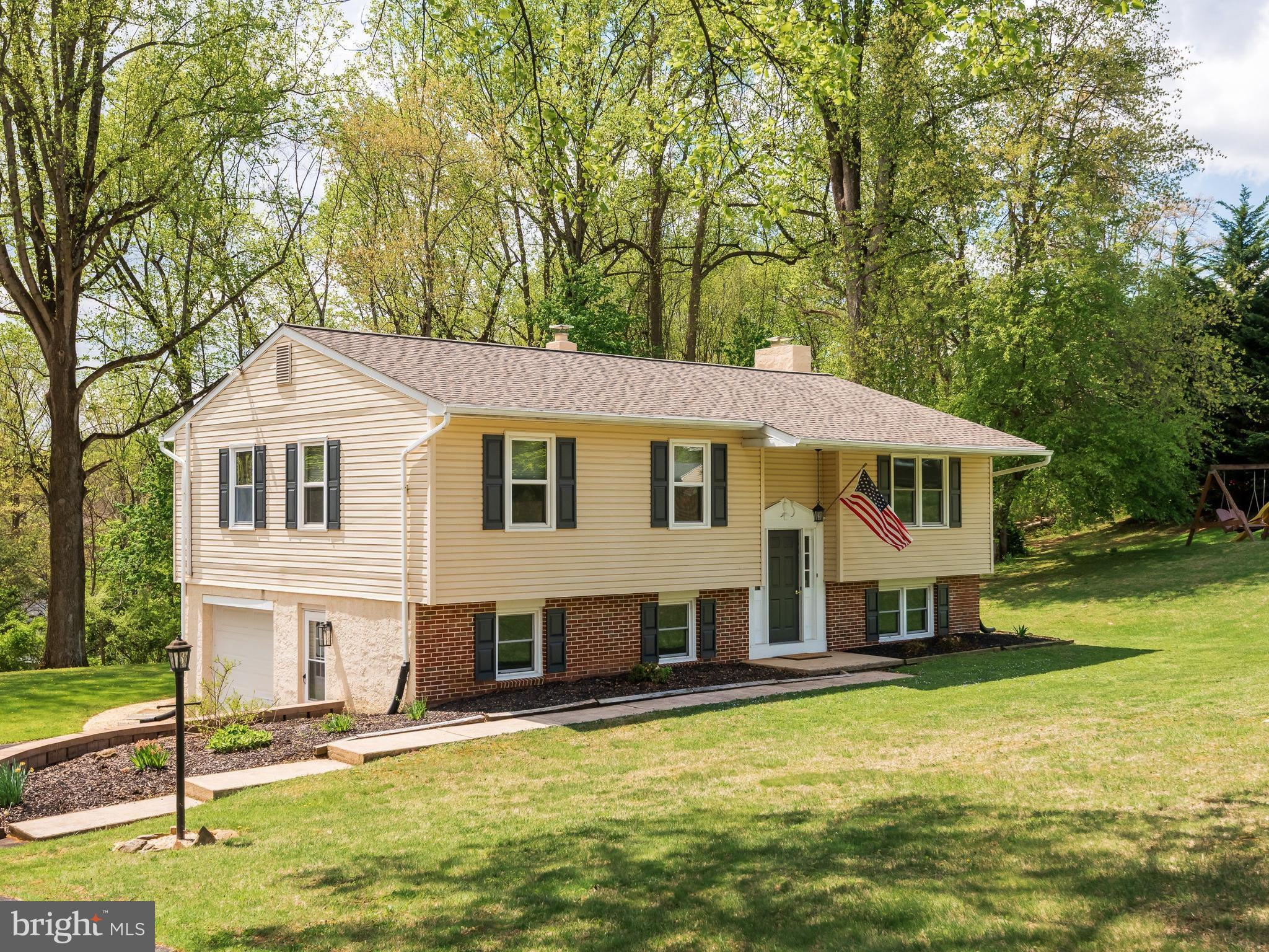 101 LAURELWOOD DRIVE