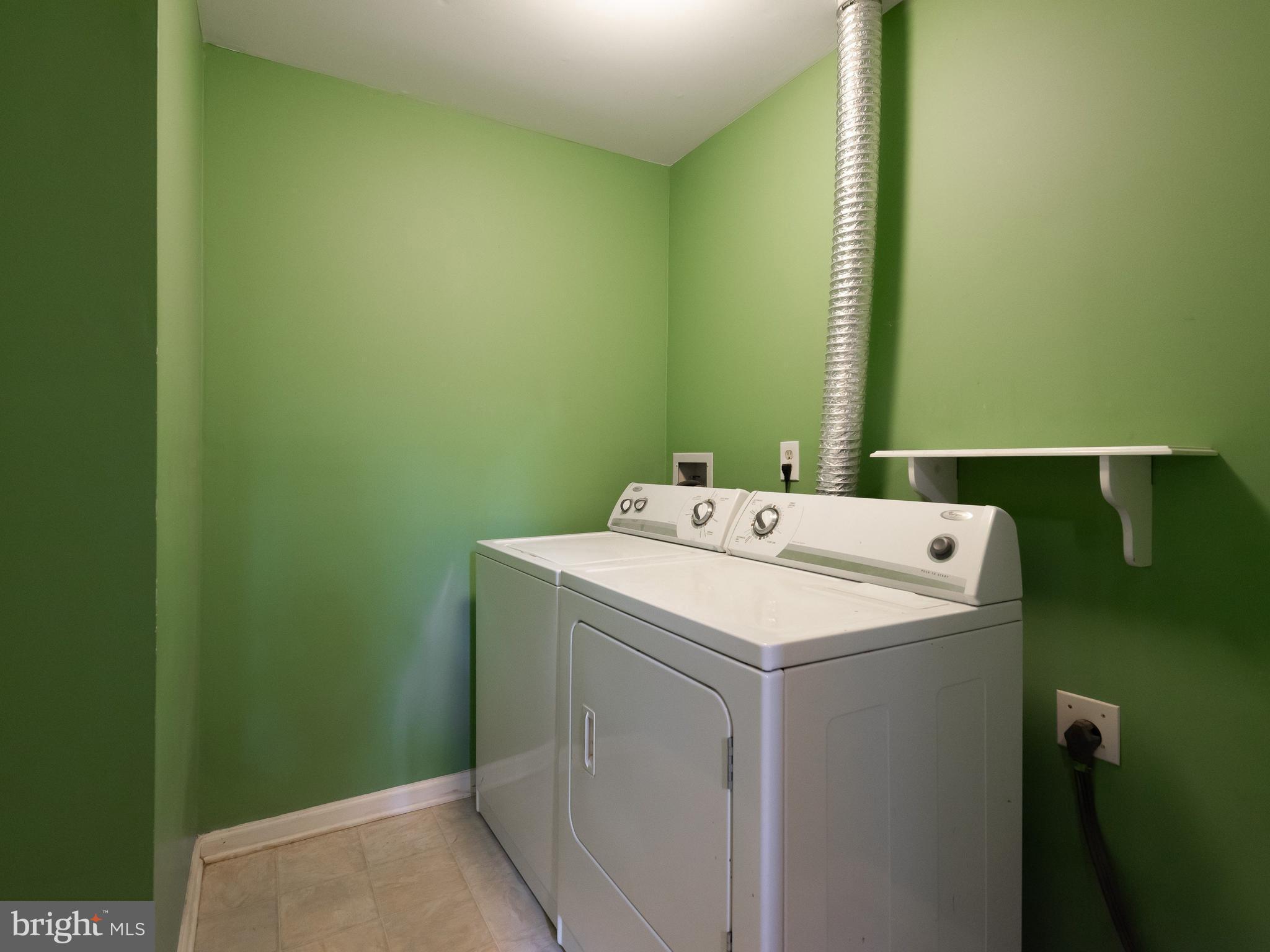 101 LAURELWOOD DRIVE