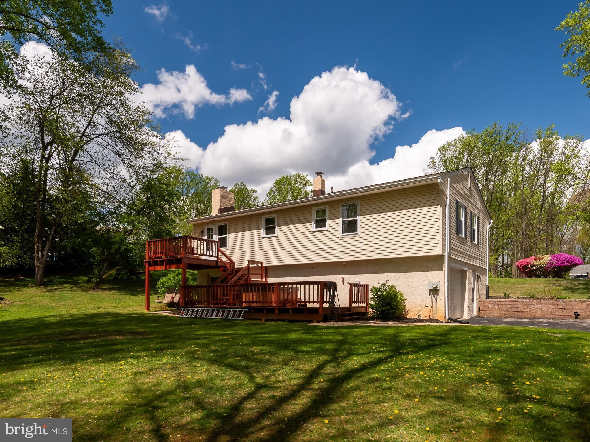 101 LAURELWOOD DRIVE