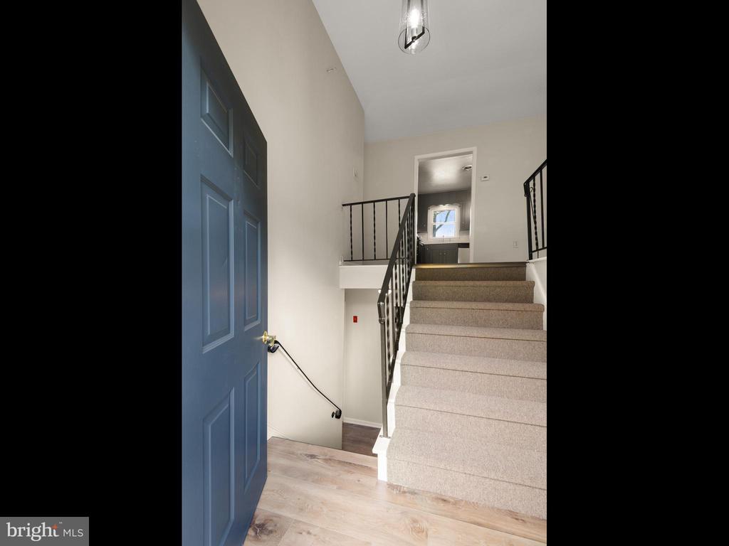 101 LAURELWOOD DRIVE