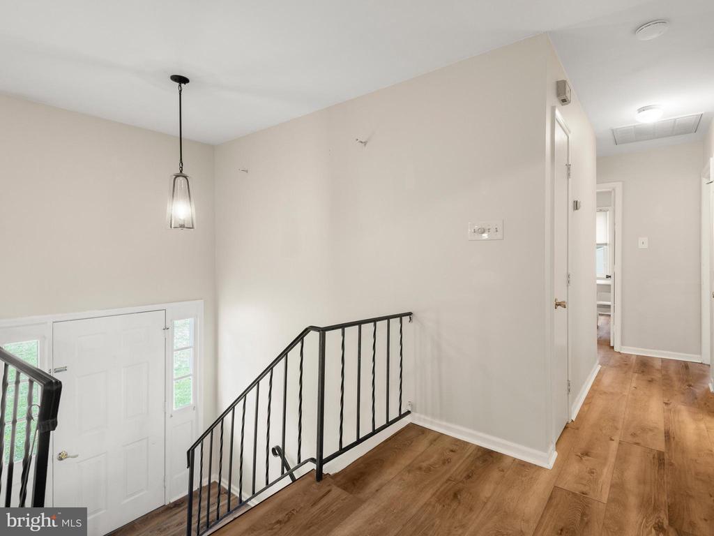 101 LAURELWOOD DRIVE