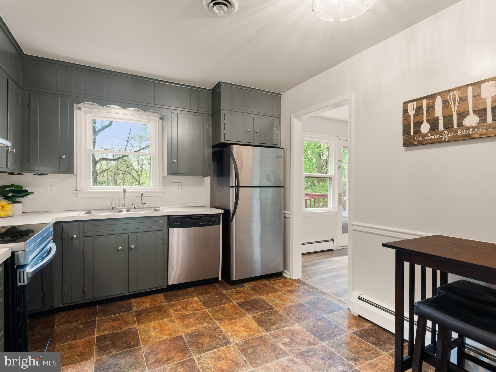 101 LAURELWOOD DRIVE