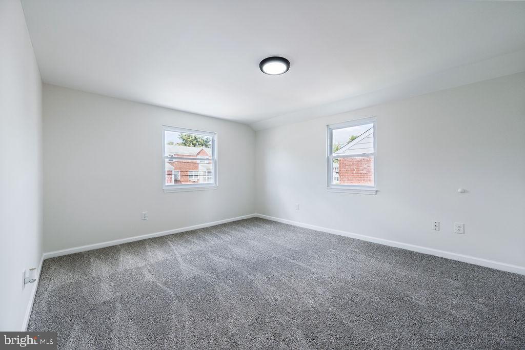 231 E AVON ROAD